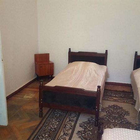 Firuza Hostel ボルジョミ エクステリア 写真